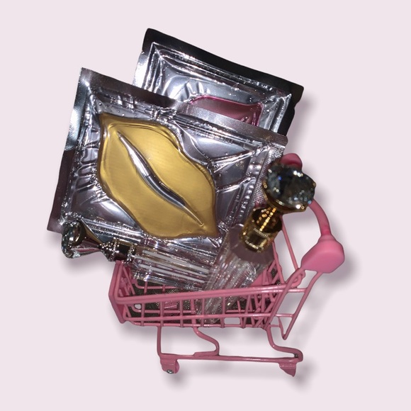 Lip Mask - Picture 2 of 2